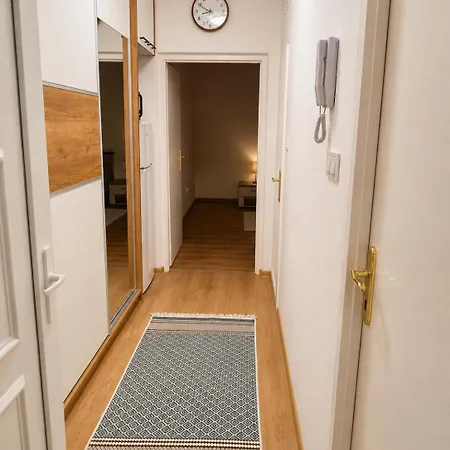 Timea Apartment Pecs